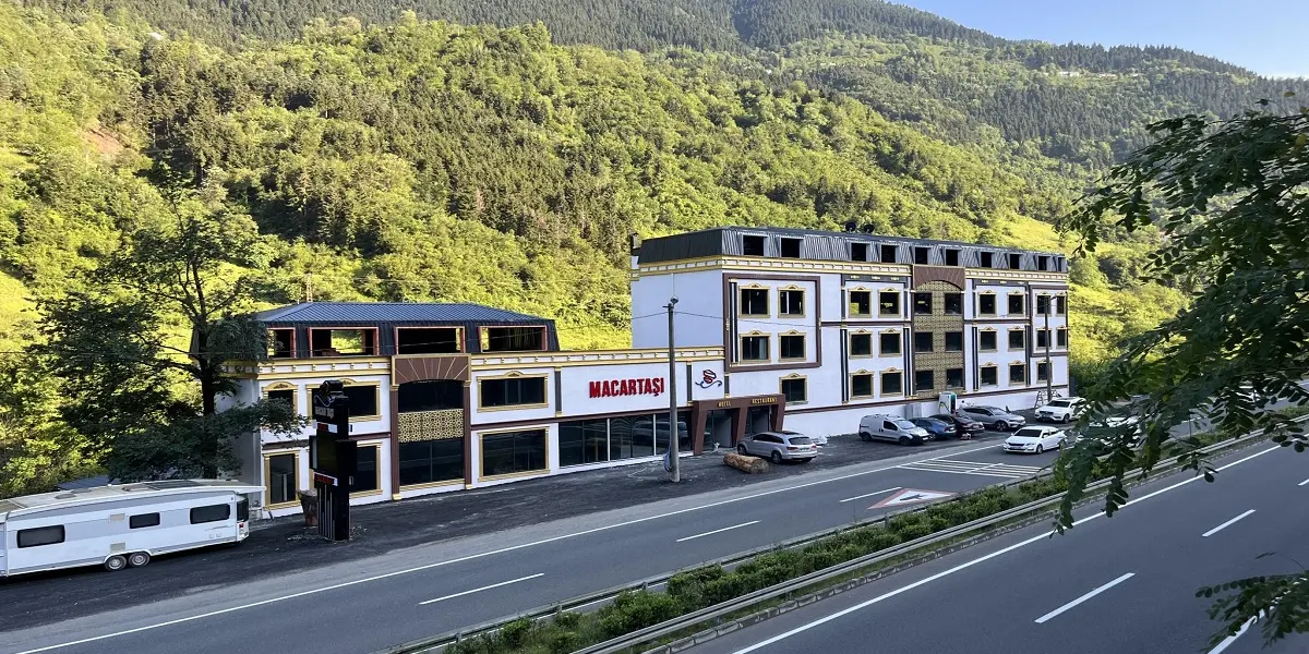 Macar Taşı Otel & Restaurant
