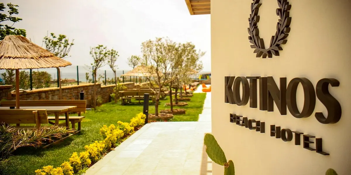 Kotinos Beach Hotel