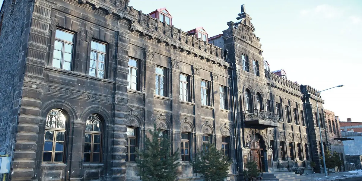 Cheltikov Hotel