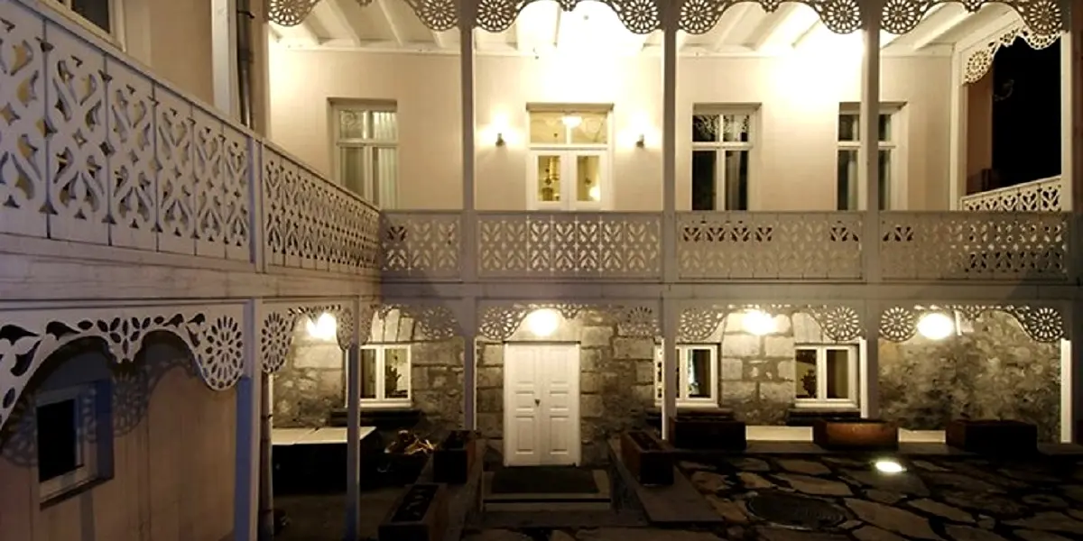 Kar's Otel