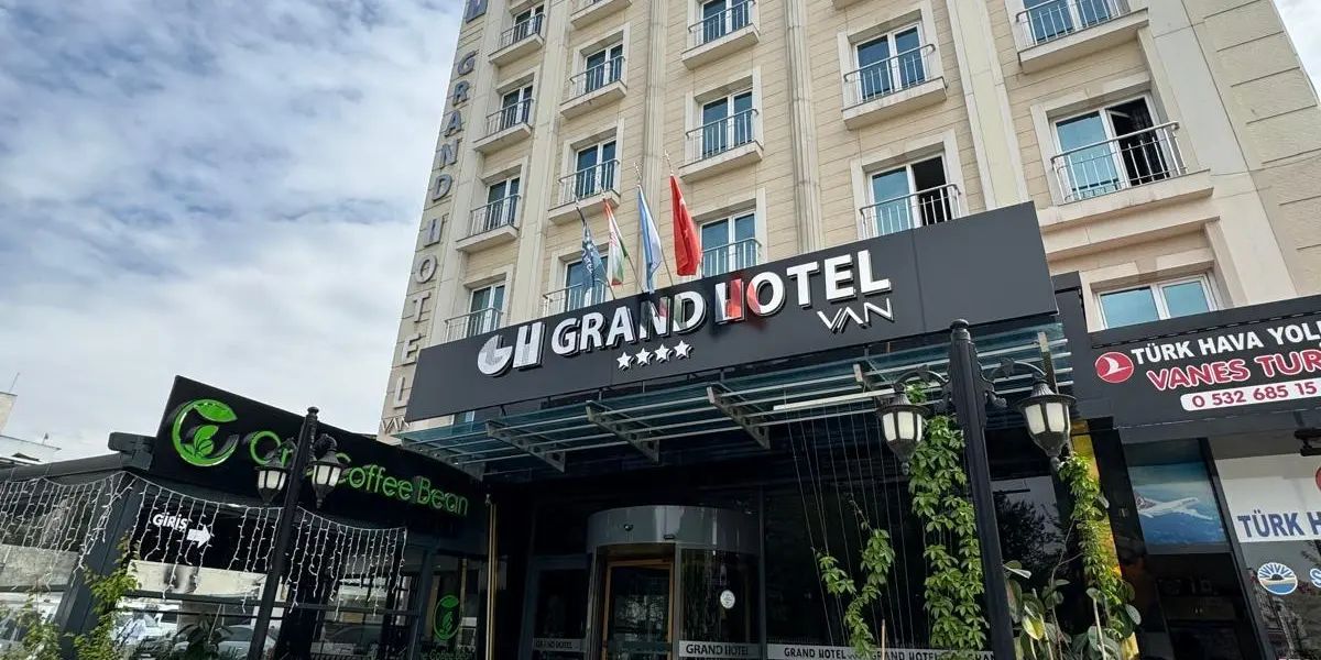 Grand Hotel Van