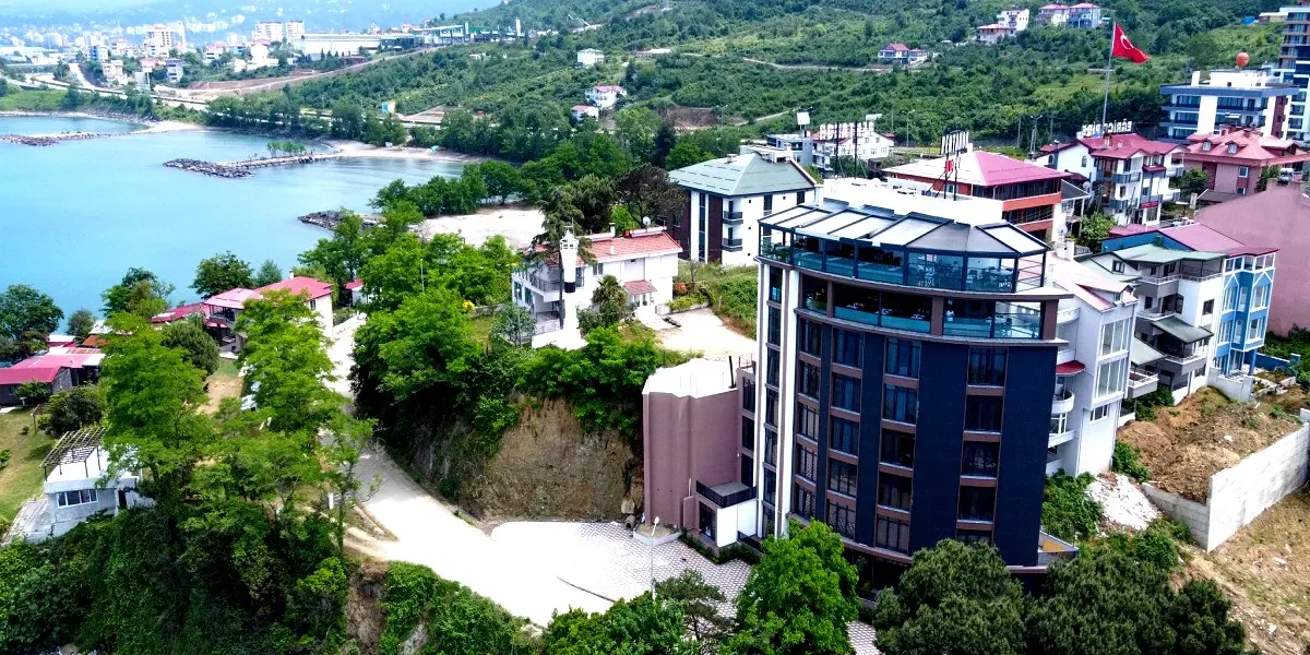 Pentahor Hotel