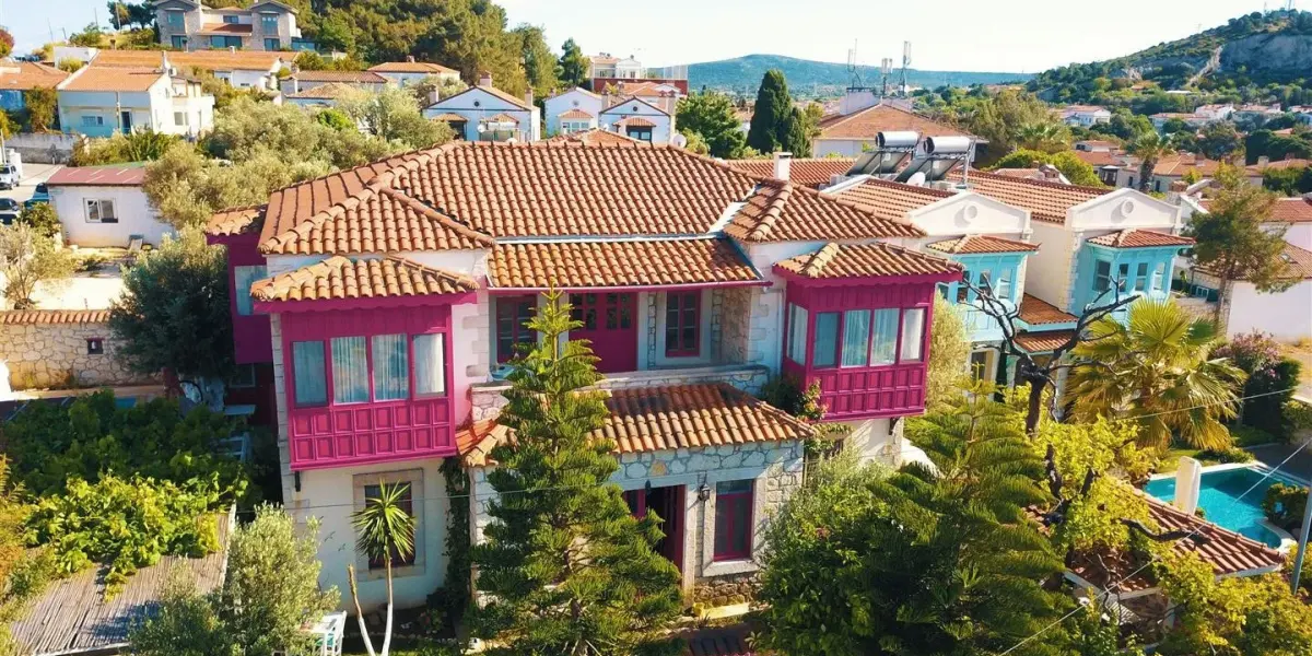 Aişem By Hire Otel