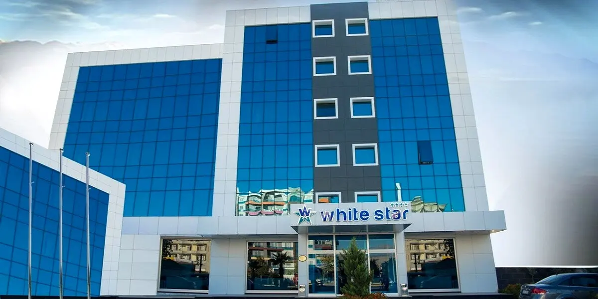 White Star Hotel