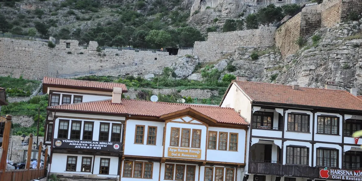 Ayşe Hanım Konağı
