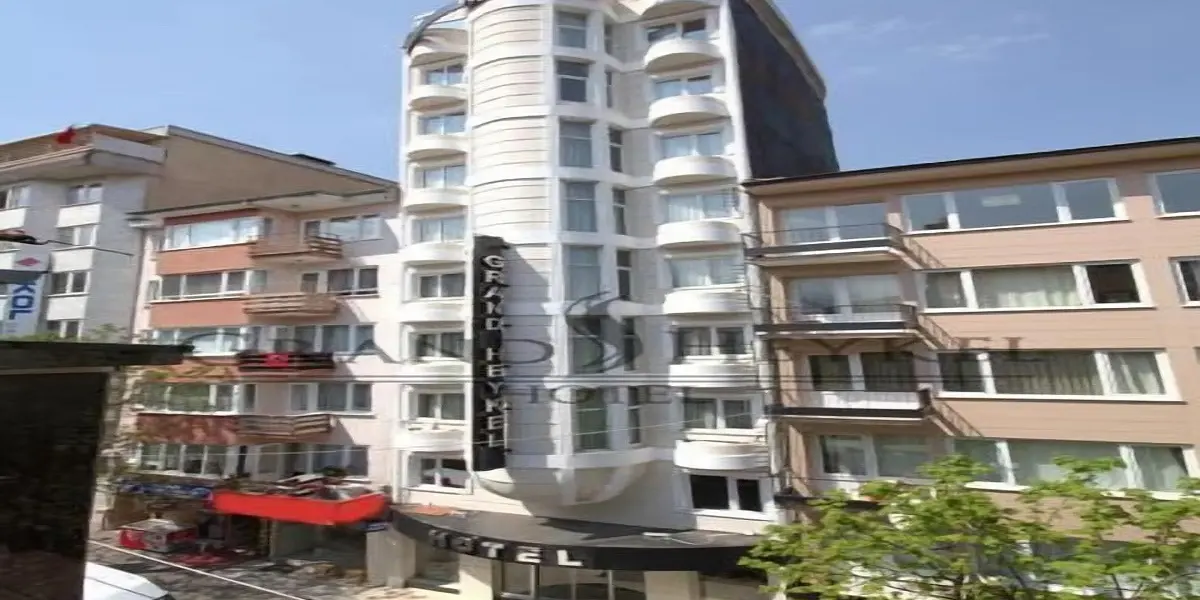 Hotel Grand Heykel