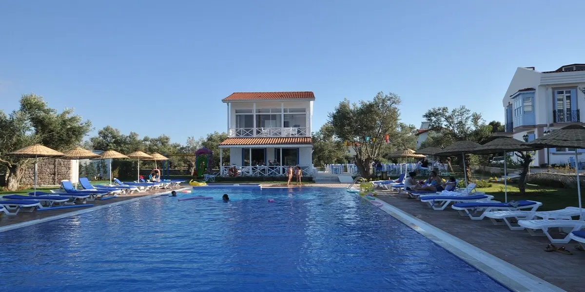 Zeytin Arası Apart Otel