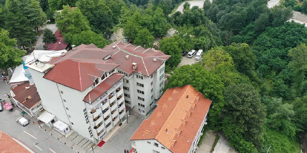 Oylat Güven Otel