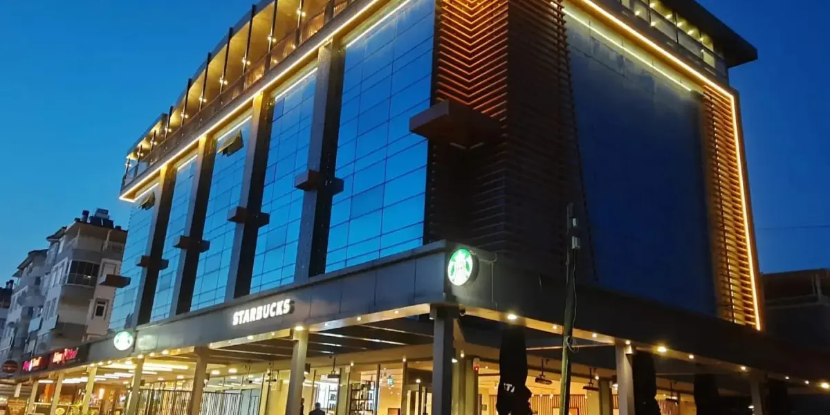 01 Nova Otel
