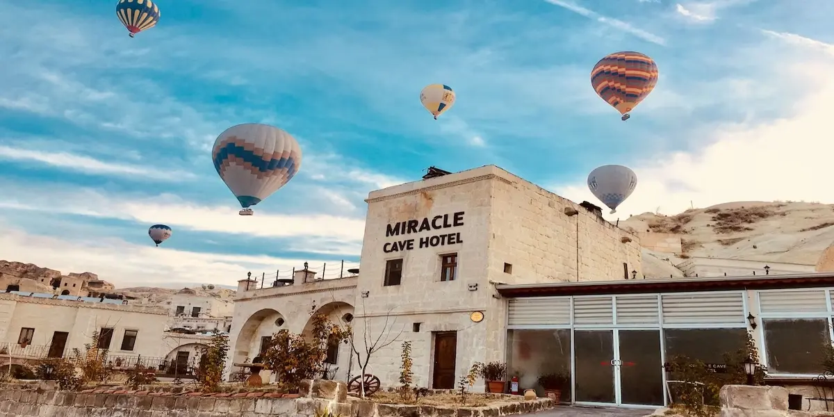 Milagre Cave Hotel
