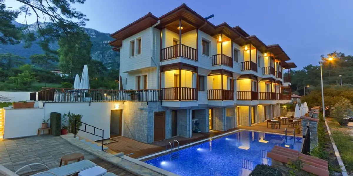 Summer Otel