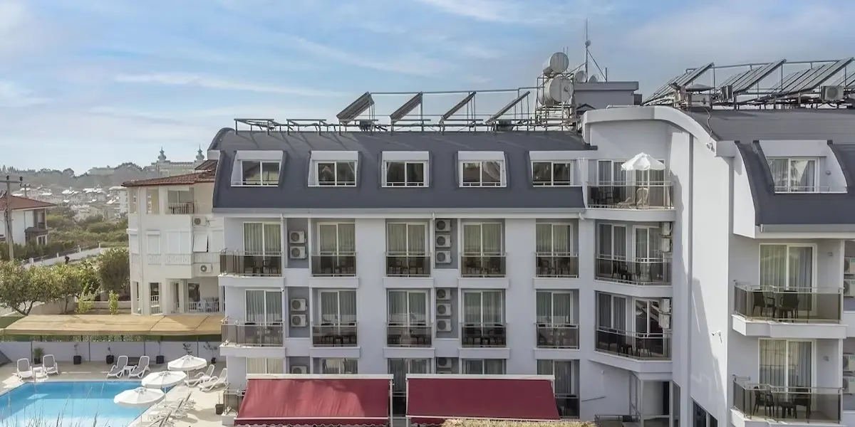A Hotel Side