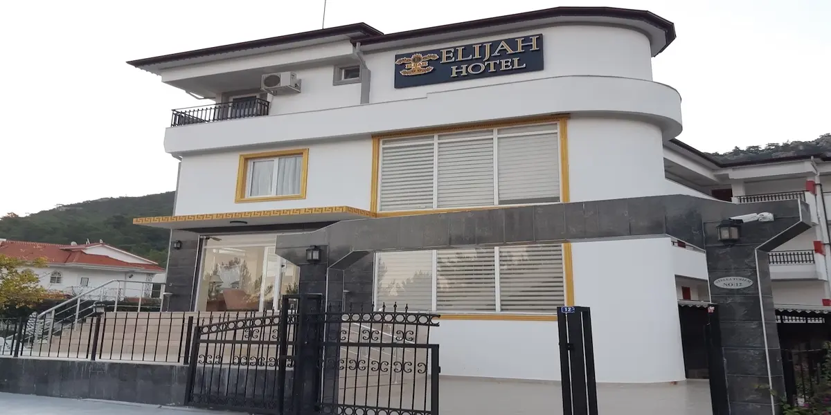 Elijah Hotel