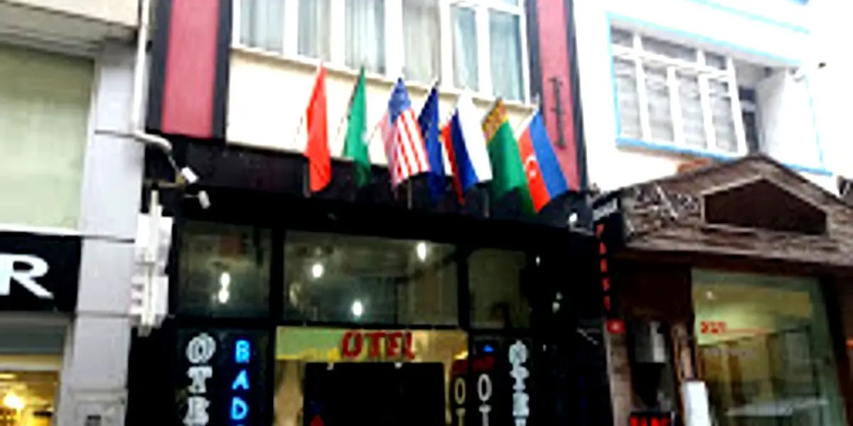 Bade 2 Otel