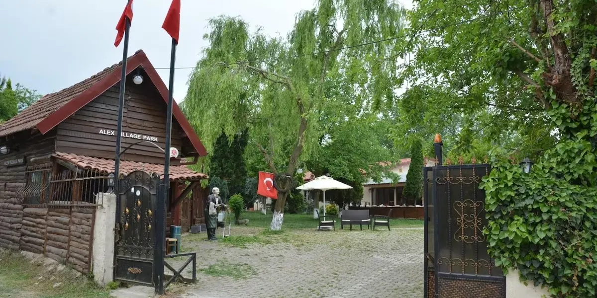 Alex Village Life Otel Kartepe