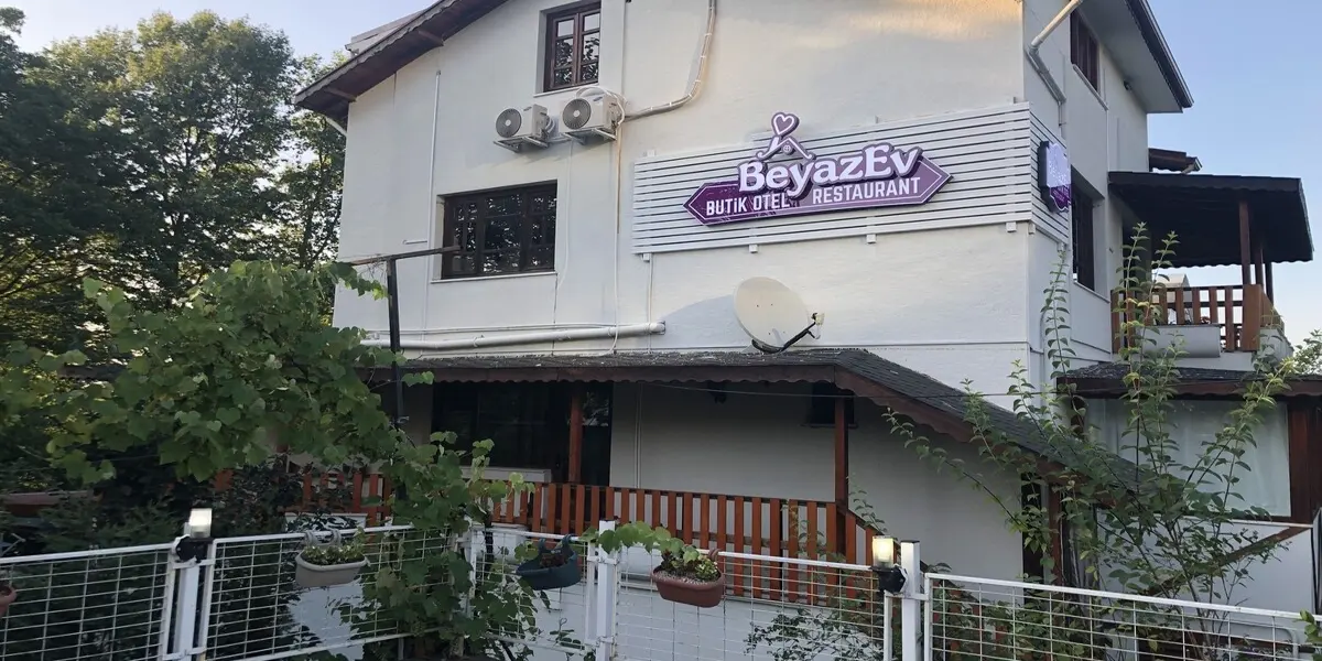 Beyaz Ev Butik Otel