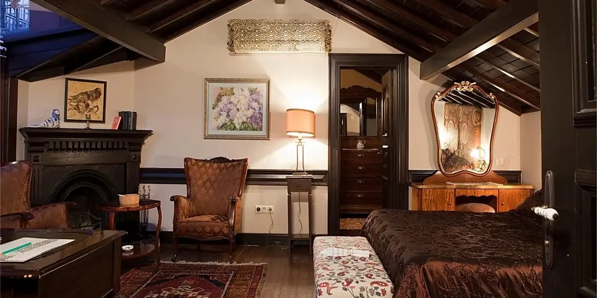 Kitap Evi Otel