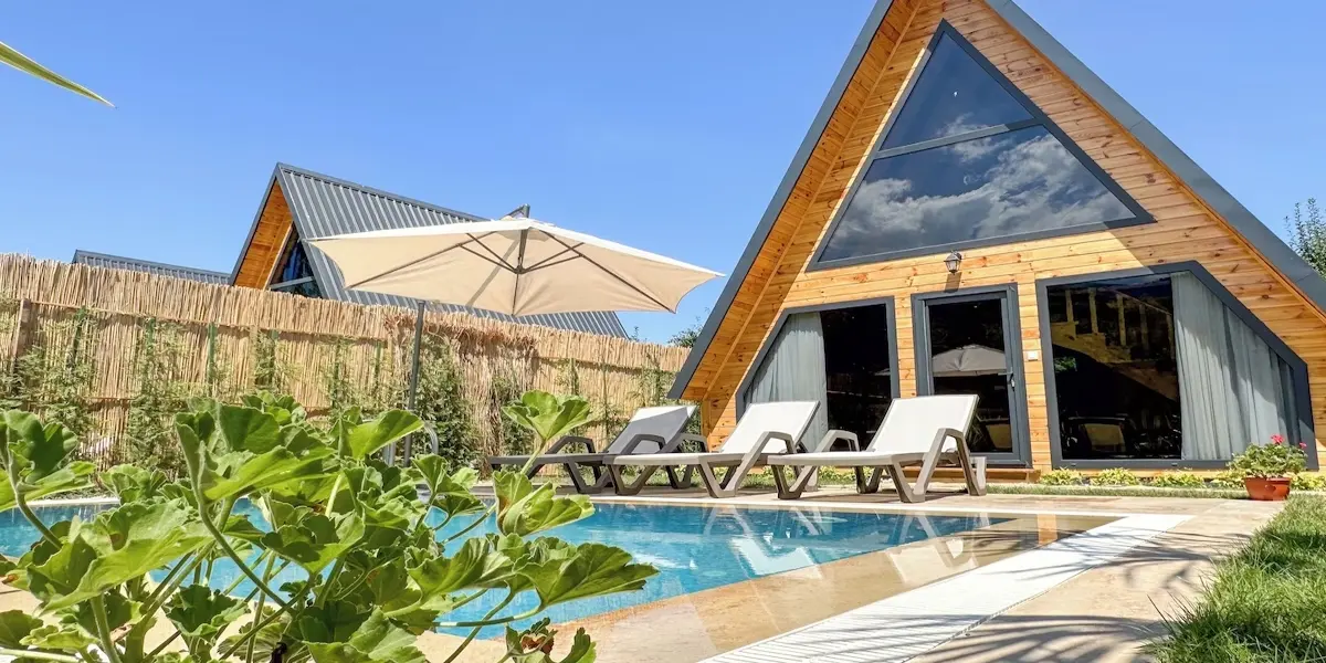Teona Kartepe Bungalov