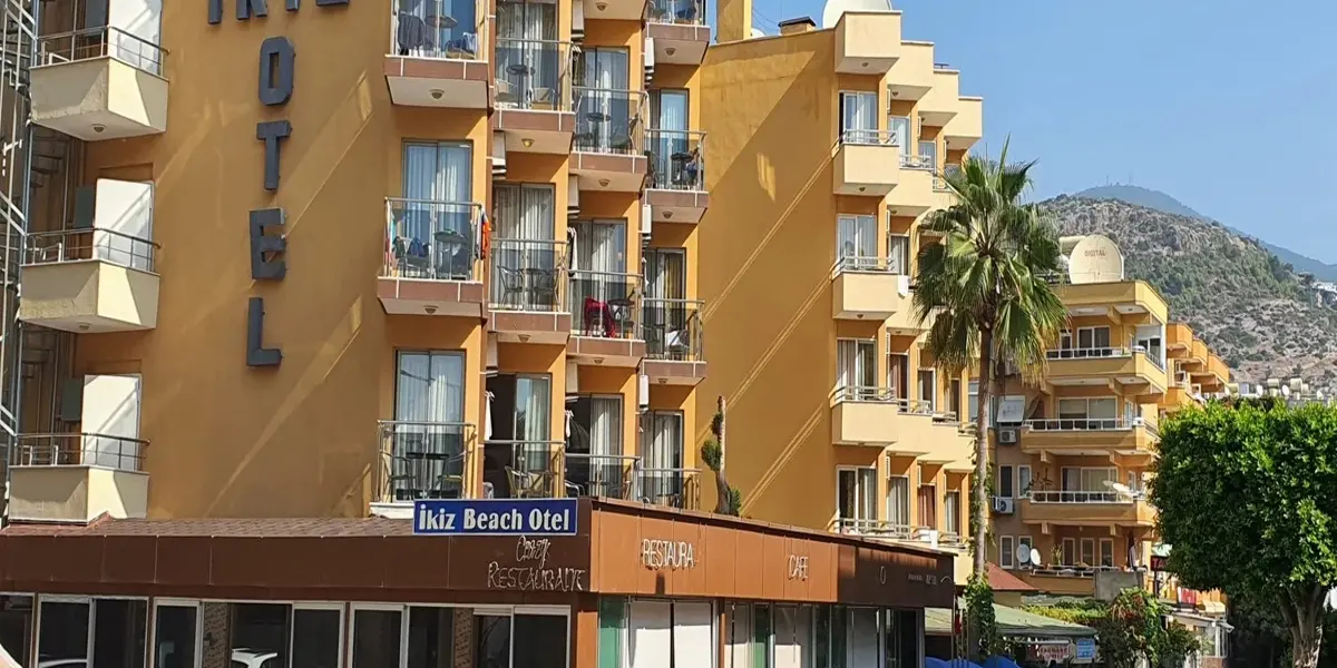 Kleopatra Ikiz Otel
