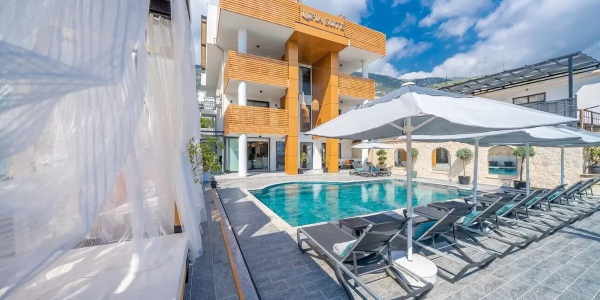 Lupia Suites