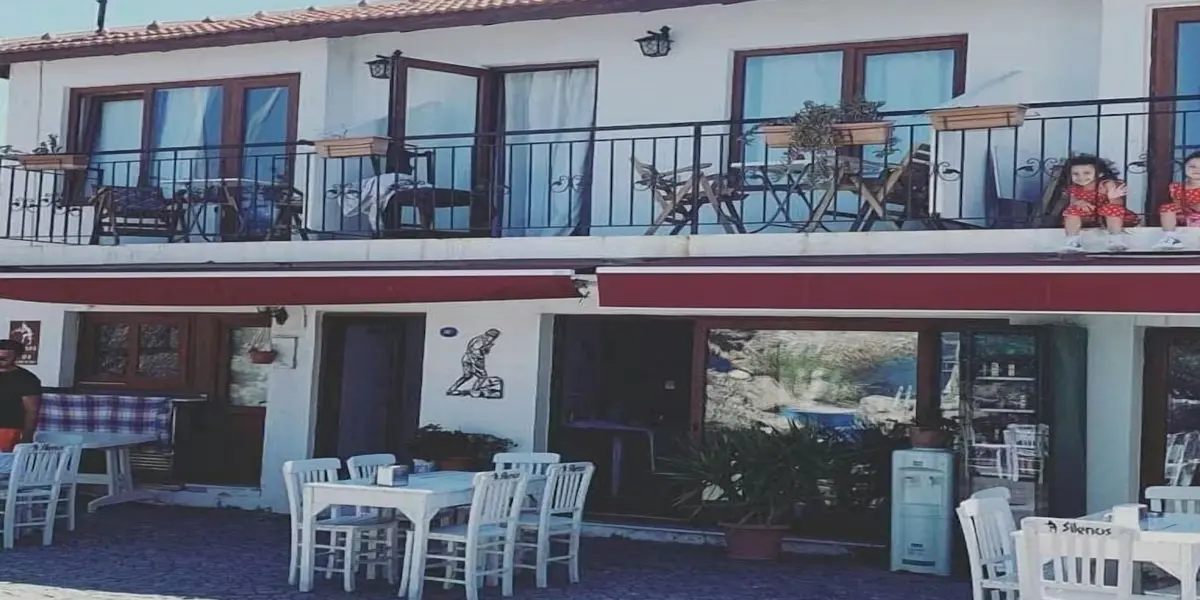 Silenos Boutique Hotel