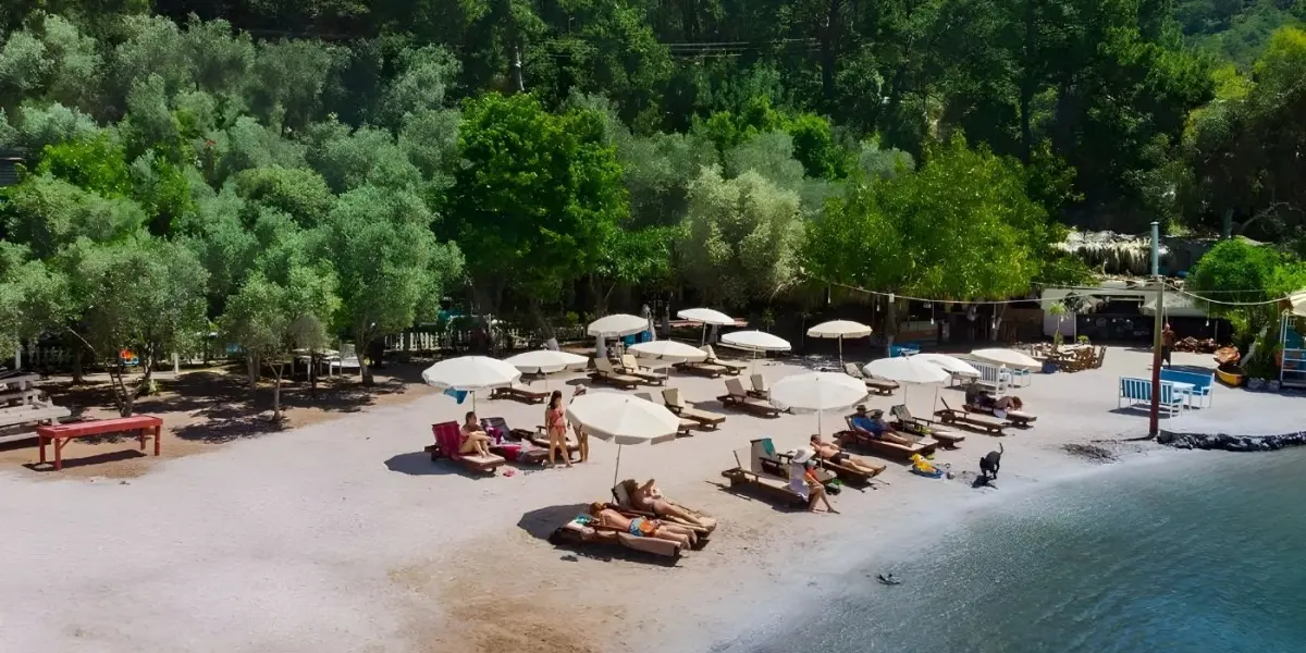 Lagoon Boutique Hotel