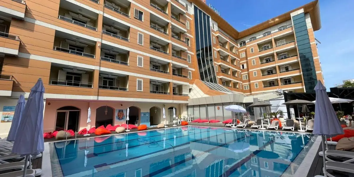 AMH Hotel