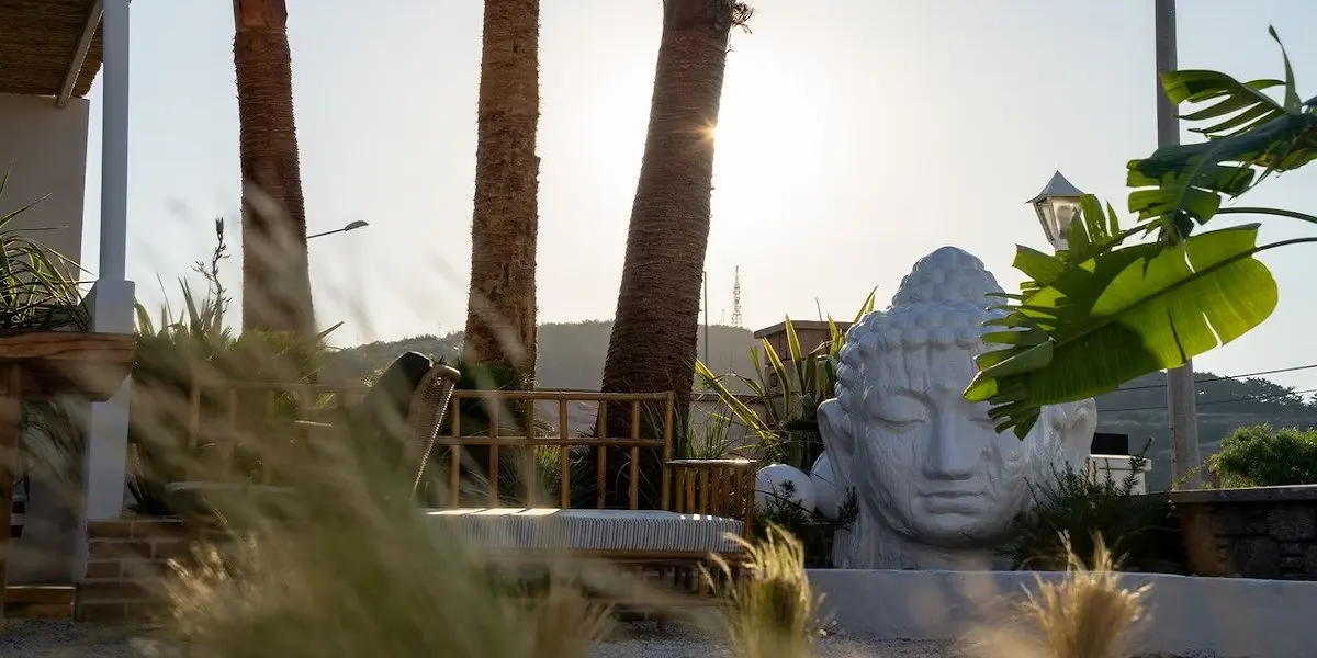 Ajlan Oia Otel