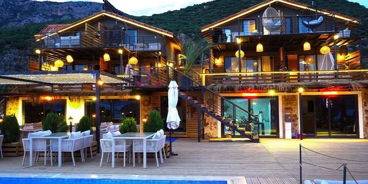 The Luxury Shelters