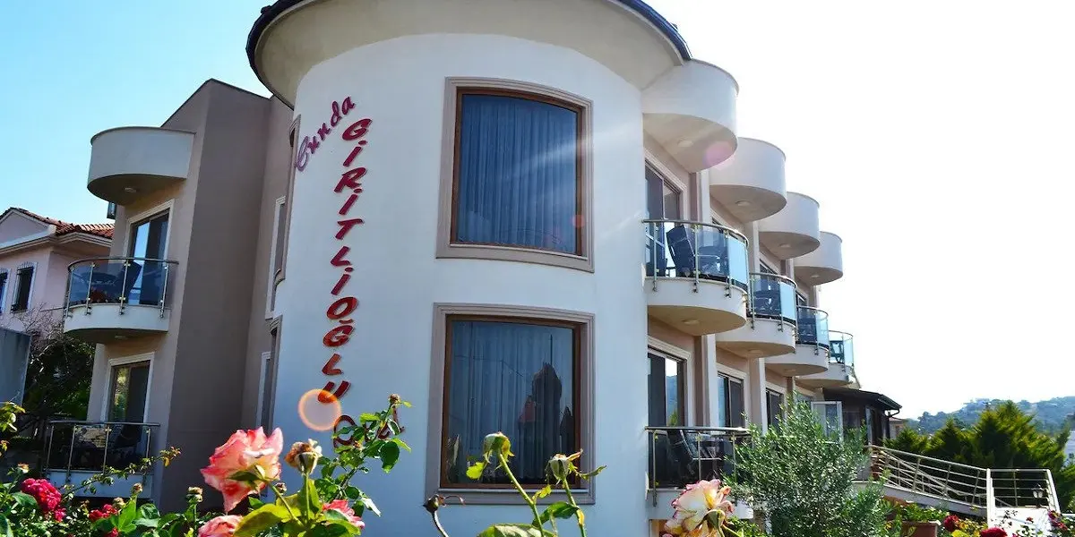Cunda Giritlioglu Otel