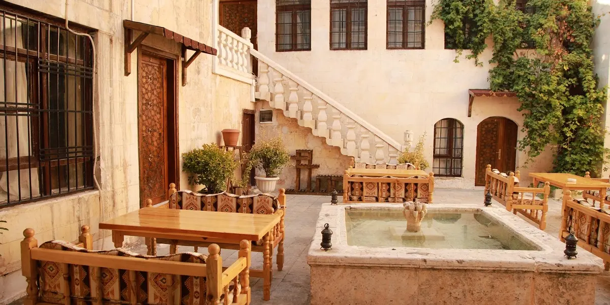 Aslan Konuk Evi