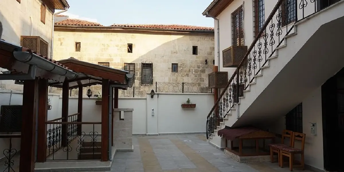 Beliz Hanım Konakları