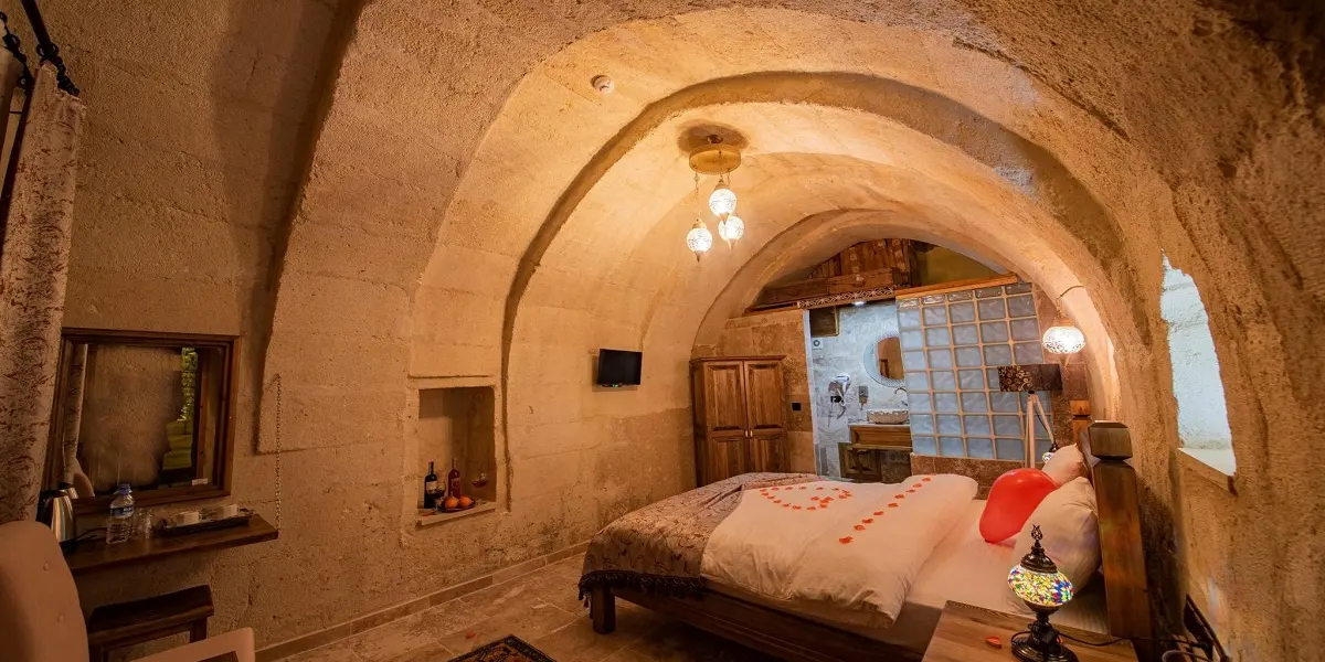 Zula Cave House