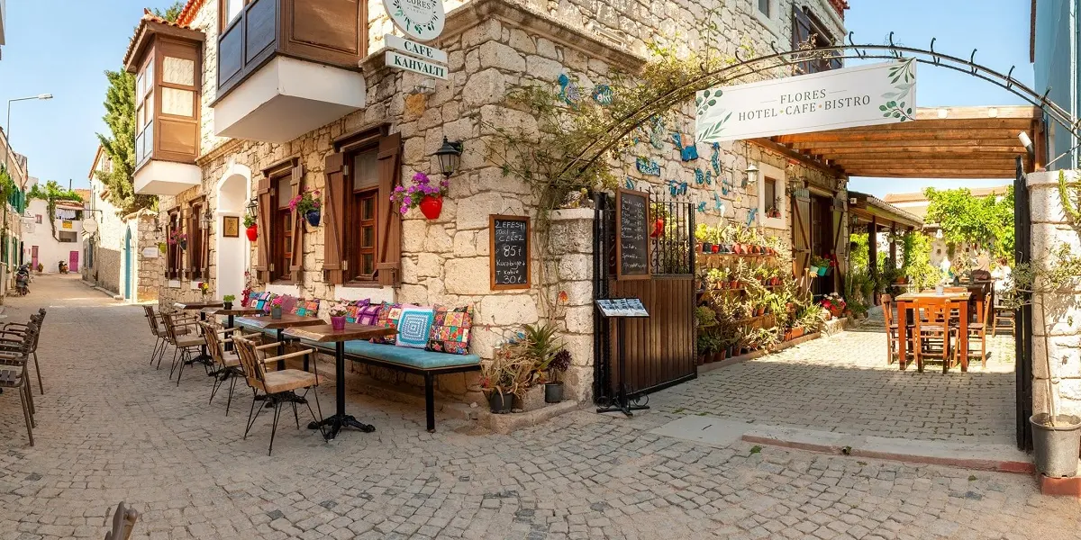 Flores Hotel Alacati