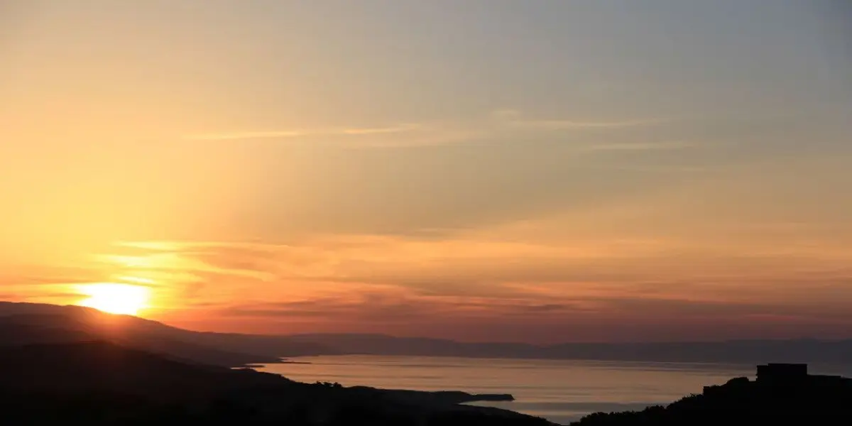 Assos Nar Konak