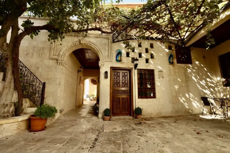  Kaliruha Otel