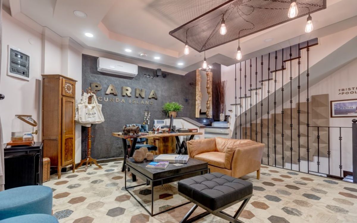 Parna Hotel ( 12+) 2