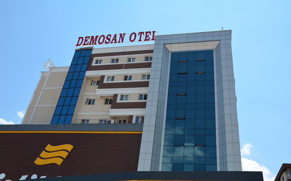 Demosan City Otel 4
