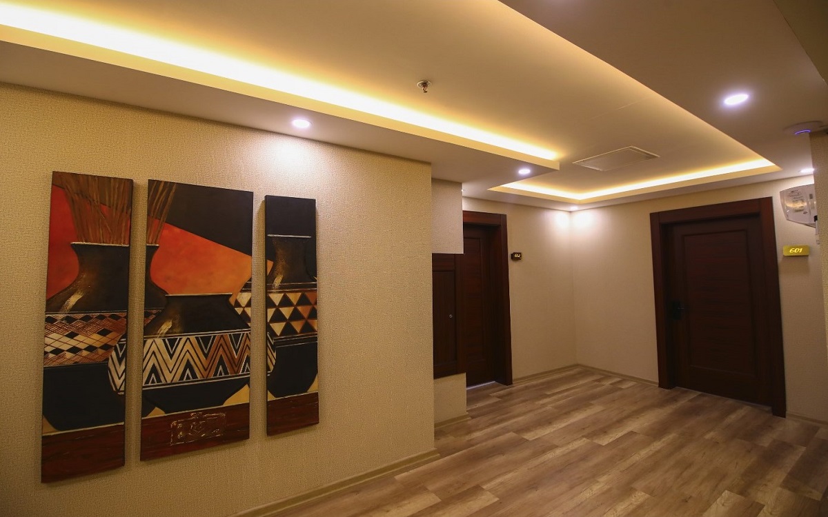Volley Hotel 4