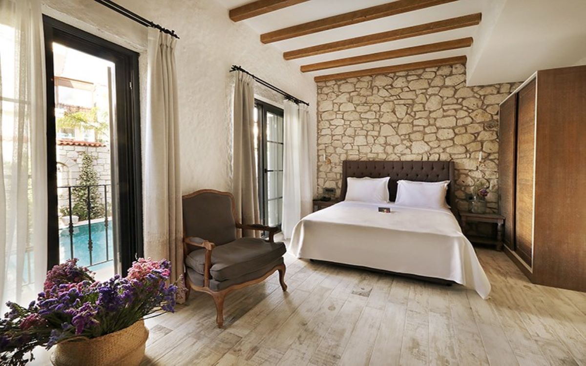 Alachi Hotel 3