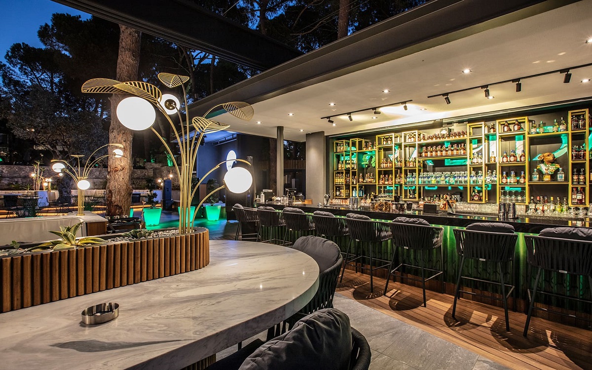 Unique Life Style Hotel 4