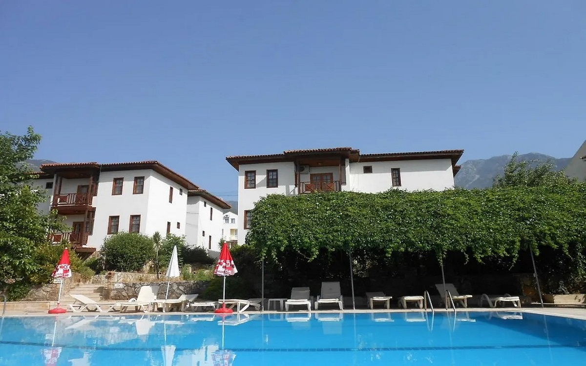 Mese Suites 3
