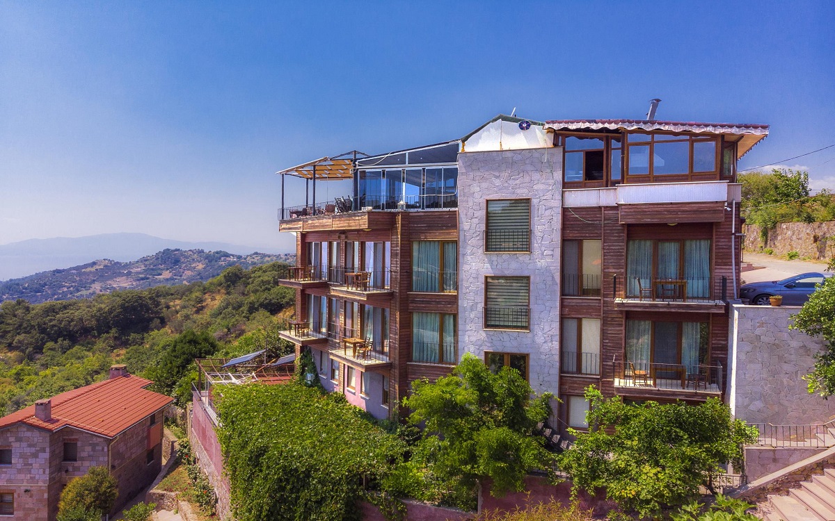 Kayalar Terrace 1