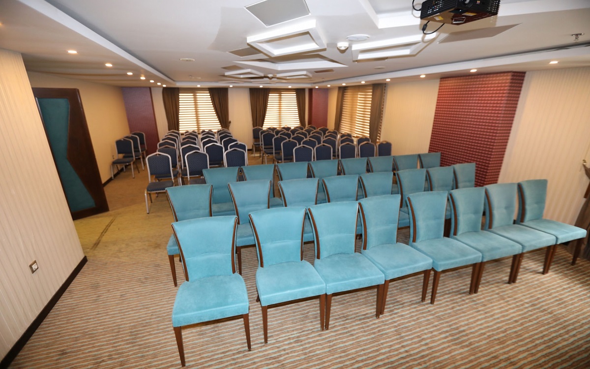 Centrum Business Hotel 4