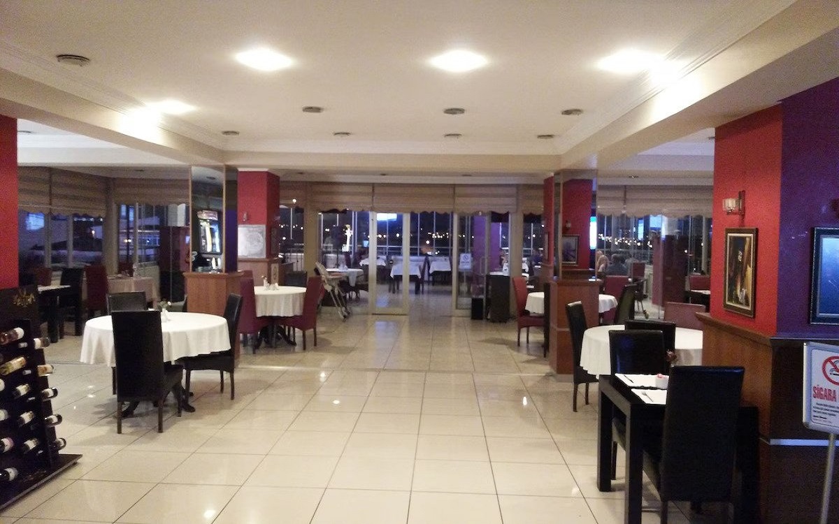 Eriza Boutique Hotel 4