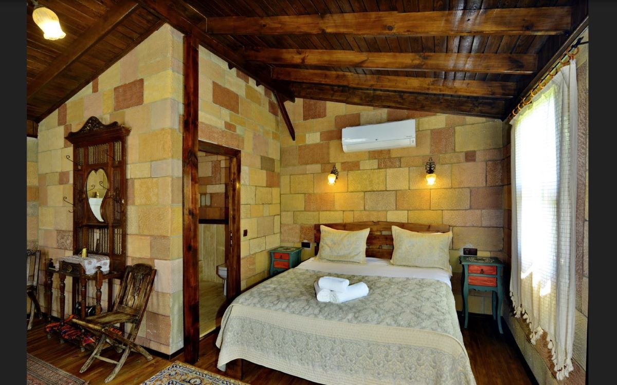 Salkım Konak ve Agac Evler 2