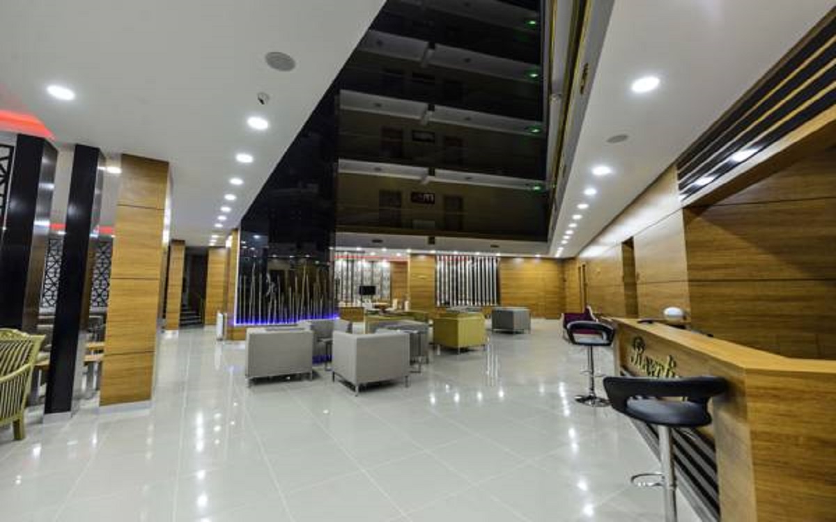 Grand Surmely Hotel 1