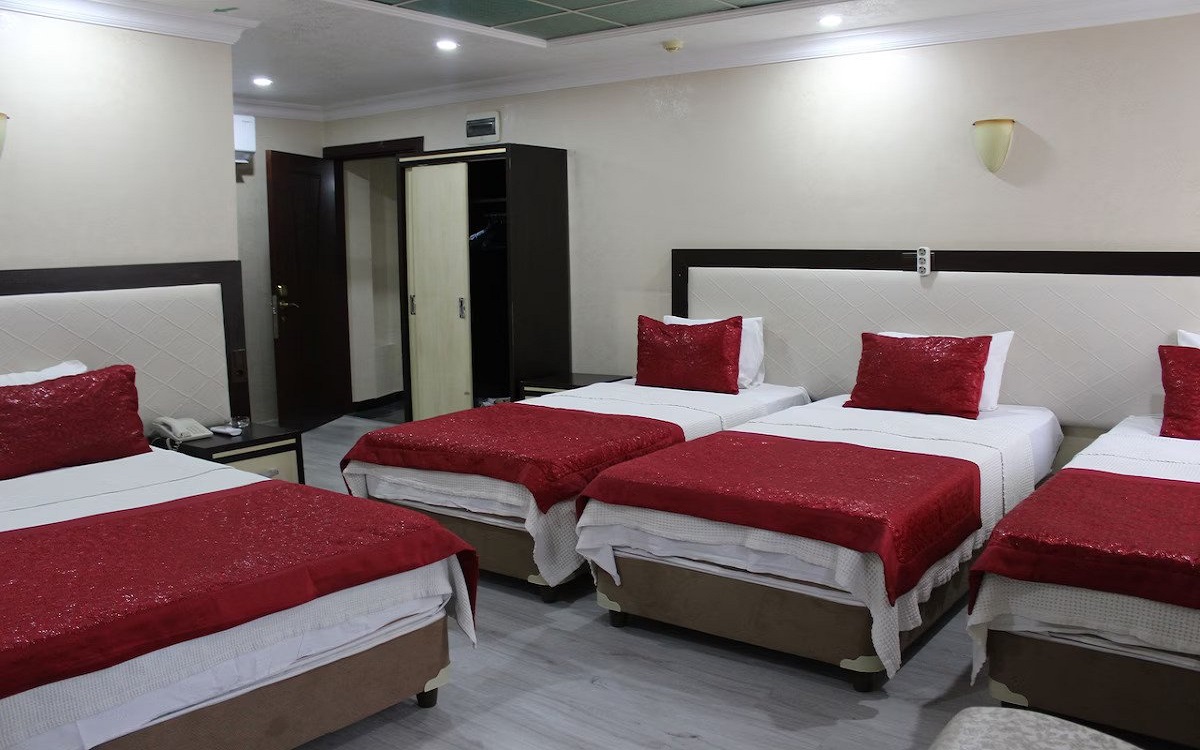 Adana Küçüksaat Otel 4