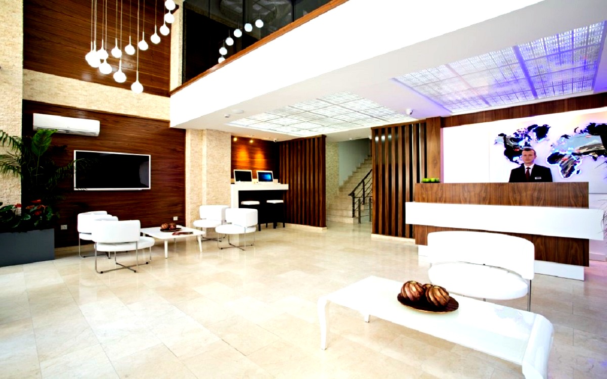 End Glory Hotel 3