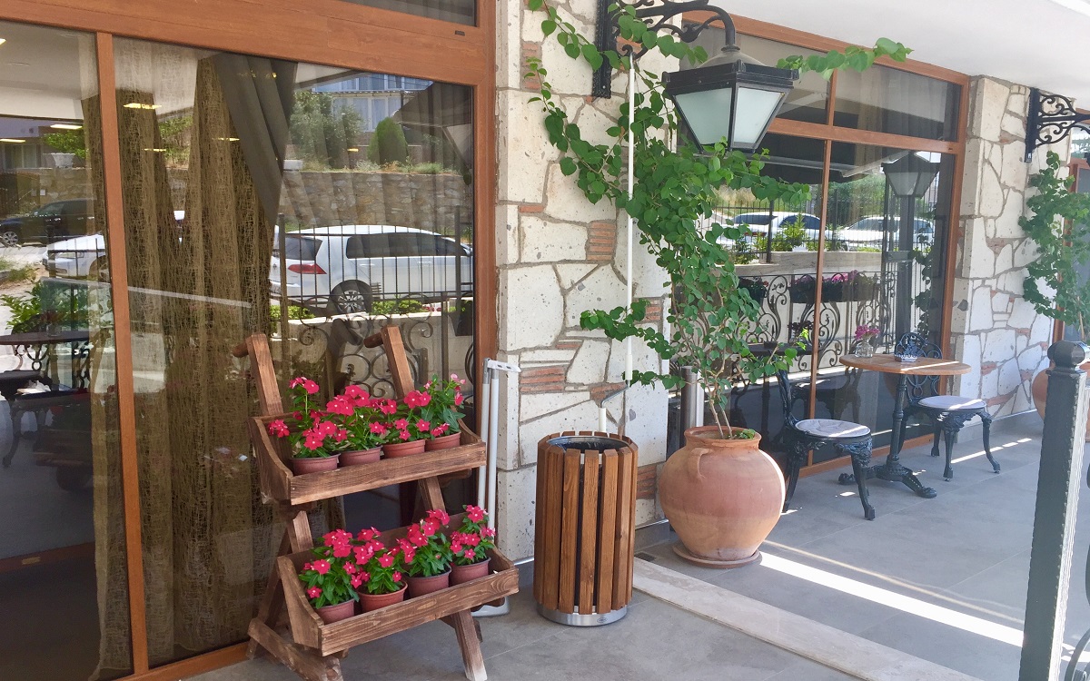 Maison Vourla Hotel 3